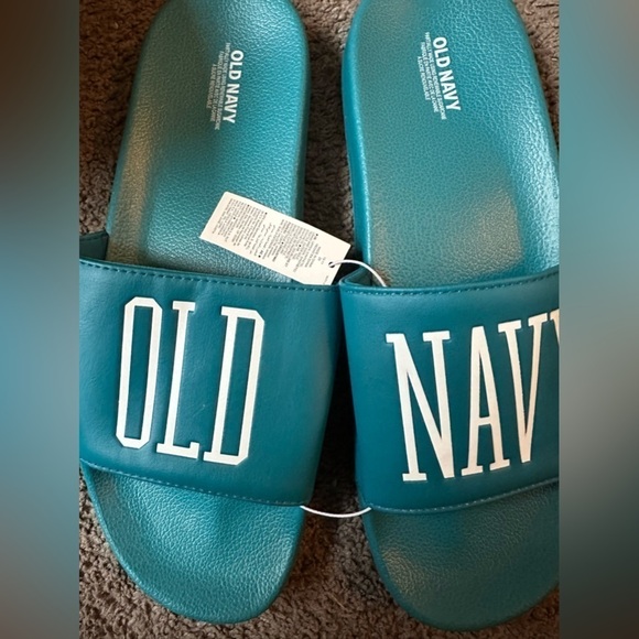 Men’s Old Navy flip flops pool beach‎ slides teal NWT size 10-11 - Picture 4 of 4